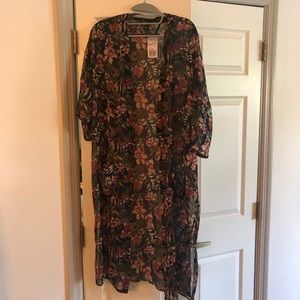 Forever 21 floral kimono Sz med
